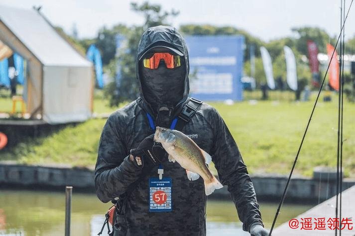 冠军的选择：阿玛迪斯专业钓鱼服成为垂钓者的“第二层皮肤”