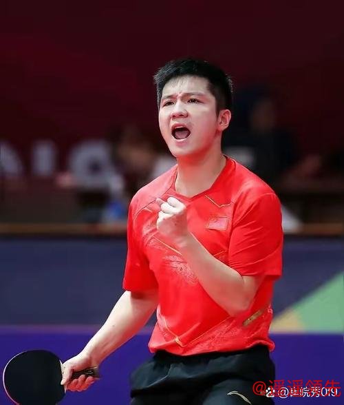新加坡大满贯国乒女队锁定两冠 樊振东苦战进四强